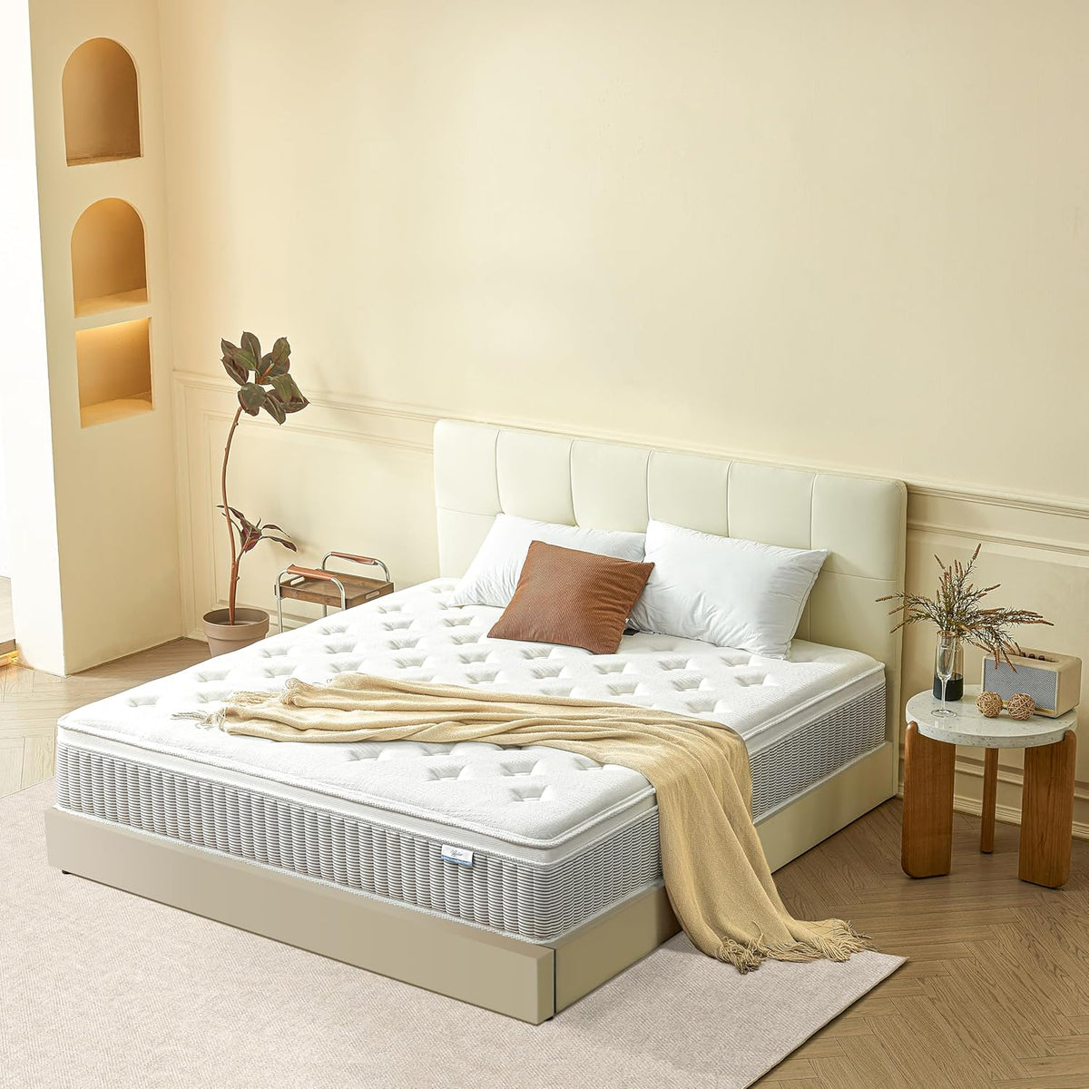 Queen Mattress, 12 Inch Memory Foam Hybrid Mattress in a Box with Pocket Springs for Motion Isolation, Pressure Relief, Medium Firm, CertiPUR-US