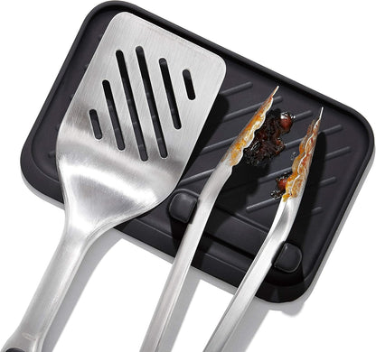 OXO Good Grips Grilling Tools, Tongs and Turner Set, Black